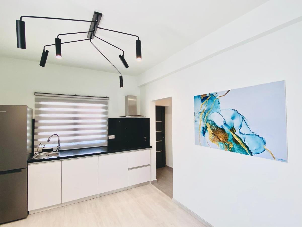 Sandy Bay Villa 아이아 나파 외부 사진