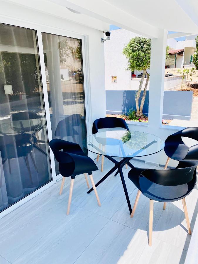 Sandy Bay Villa 아이아 나파 외부 사진